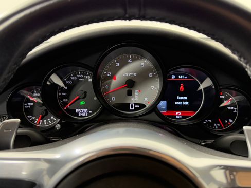 Used 2016 Porsche Panamera GTS image 29