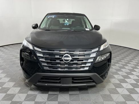 Used 2025 Nissan Rogue SV FWD image 18