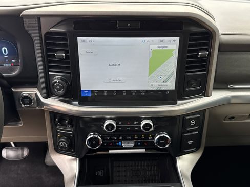 Certified 2025 Ford F150 Platinum w/ Equipment Group 703A Plus image 23