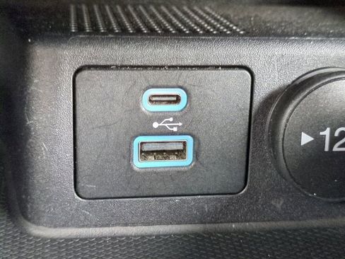 Used 2023 Ford Escape ST-Line image 21