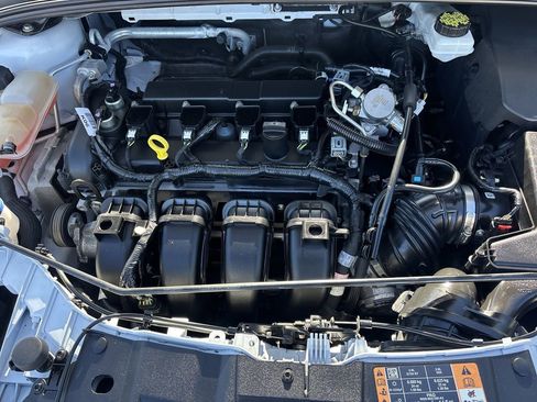 Used 2018 Ford Focus SE image 10