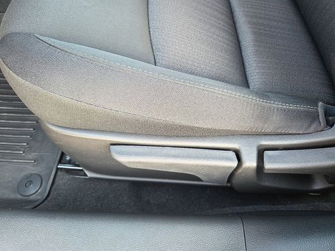 Used 2024 Nissan Altima 2.5 S image 13