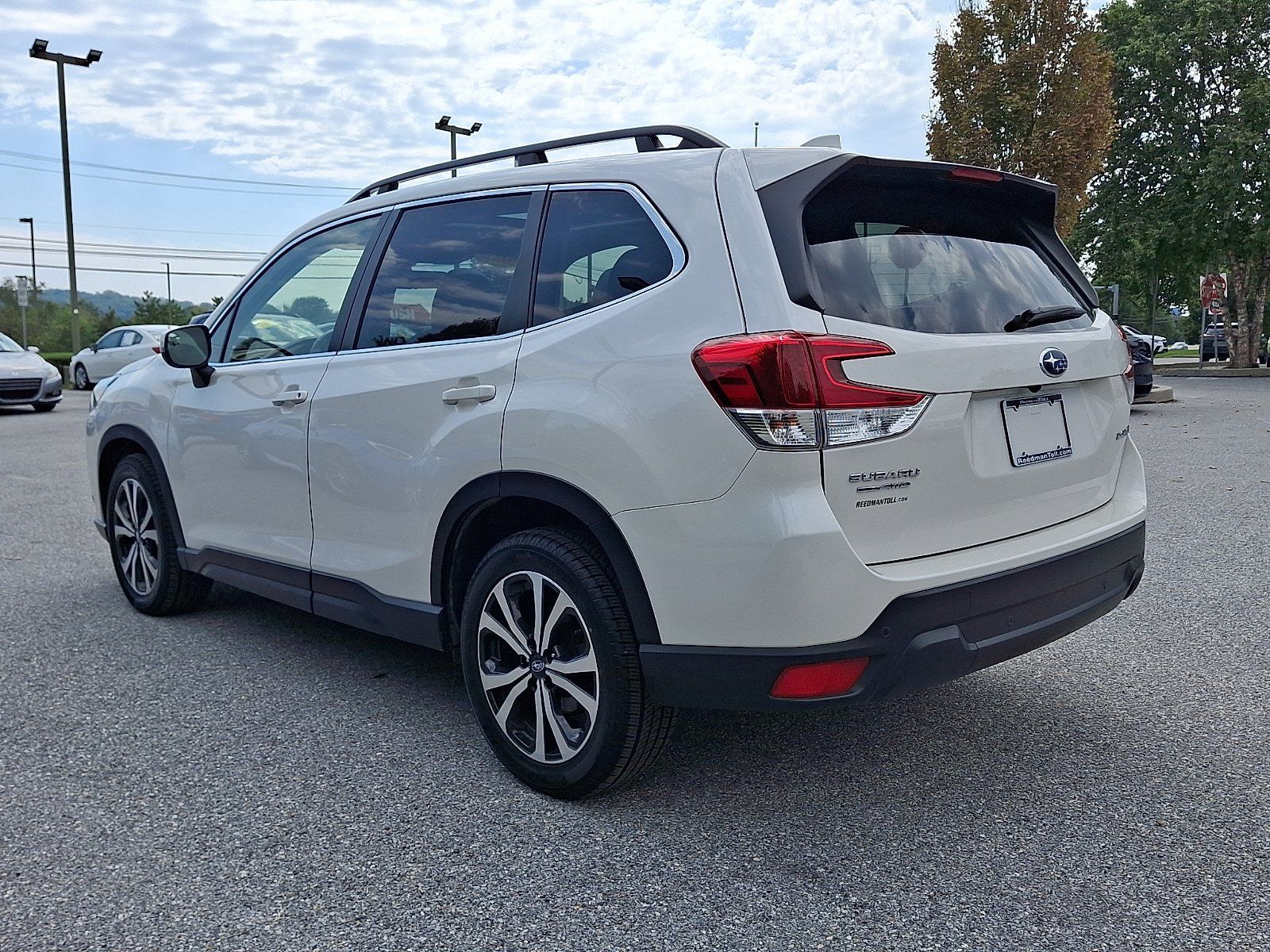 Used 2022 Subaru Forester Limited AWD/4WD image 4