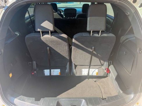 Used 2019 Ford Explorer XLT w/ Equipment Group 201A FWD image 19