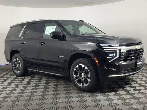 New 2026 Chevrolet Tahoe LS image 2