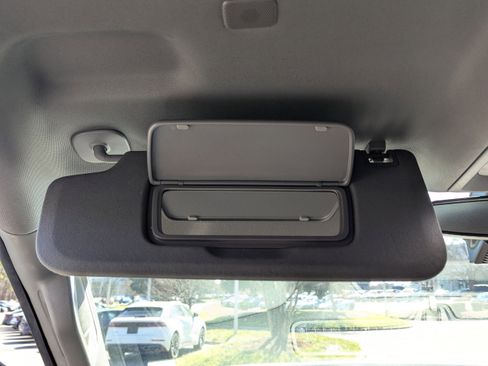 Used 2020 Chevrolet Silverado 1500 RST image 25