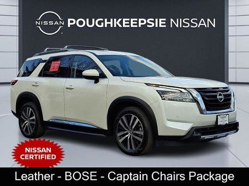 Certified 2023 Nissan Pathfinder Platinum w/ Lighting Package (N93) AWD/4WD image 1