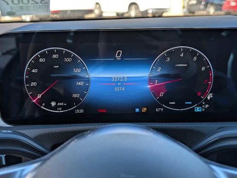 Used 2025 Mercedes-Benz CLA 250 image 12
