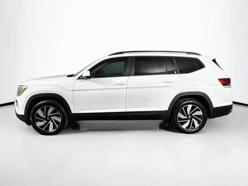 Used 2024 Volkswagen Atlas SE FWD image 3