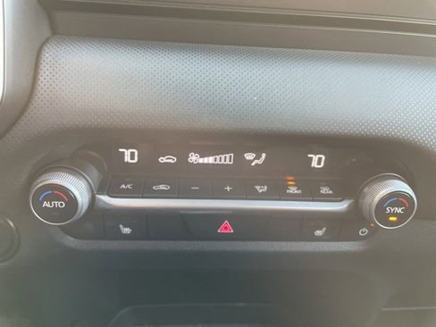 Used 2025 MAZDA CX-50 AWD 2.5 S w/ Weather Package image 24