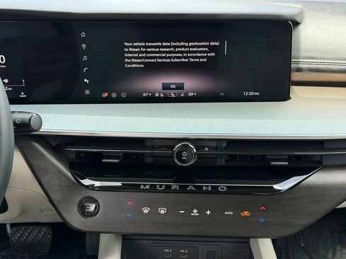 Used 2025 Nissan Murano SL AWD/4WD image 13