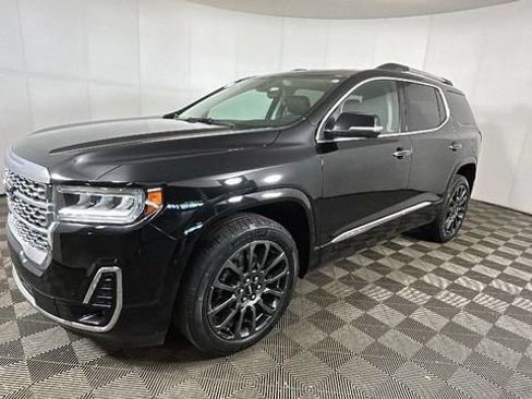 Used 2023 GMC Acadia Denali w/ Black Diamond Edition AWD/4WD image 7