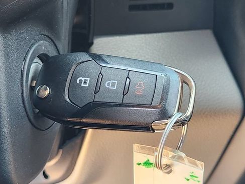 Used 2017 Ford F150 XL w/ Equipment Group 101A Mid RWD image 19