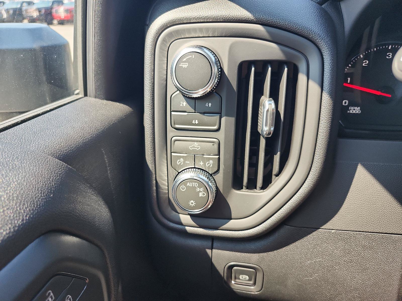 New 2026 GMC Sierra 3500 Pro AWD/4WD image 17