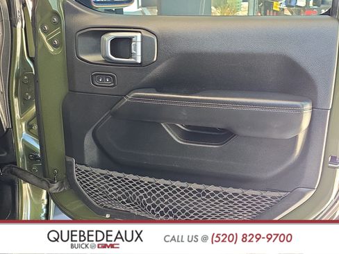 Used 2021 Jeep Wrangler Unlimited Sahara w/ Uconnect 4C Nav & Sound Group AWD/4WD image 28
