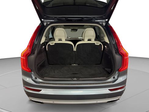 Used 2017 Volvo XC90 T6 Momentum w/ Vision Package AWD/4WD image 24