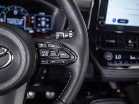 Used 2025 Toyota Corolla Premium image 39