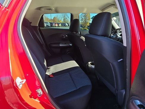 Used 2016 Nissan Juke S image 36