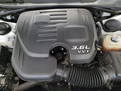 Used 2022 Dodge Challenger GT AWD/4WD image 30