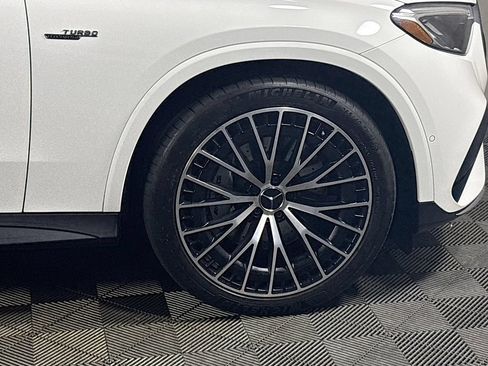 Used 2024 Mercedes-Benz GLC 43 AMG 4MATIC image 24