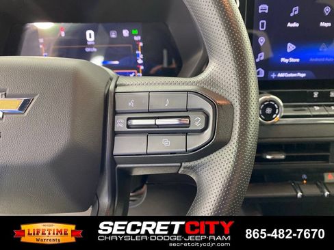Used 2023 Chevrolet Colorado W/T w/ WT Convenience Package II RWD image 15