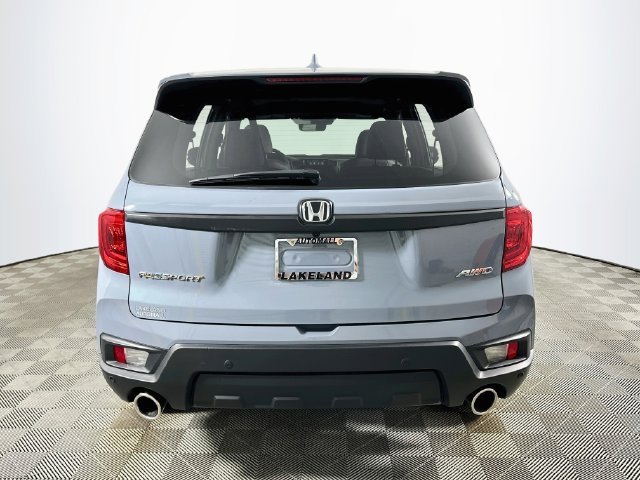 Used 2023 Honda Passport EX-L image 4