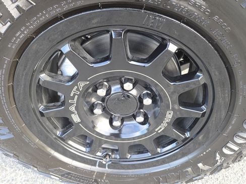 New 2026 GMC Sierra 1500 AT4X w/ AT4X AEV Edition image 19