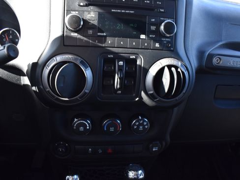 Used 2017 Jeep Wrangler Unlimited Sport w/ Quick Order Package 24S image 25