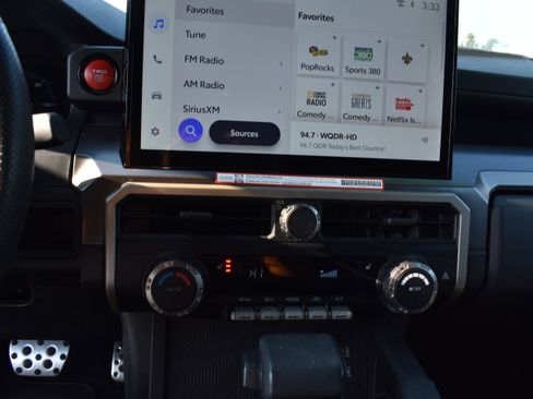 Used 2024 Toyota Tacoma 4x4 Double Cab image 21