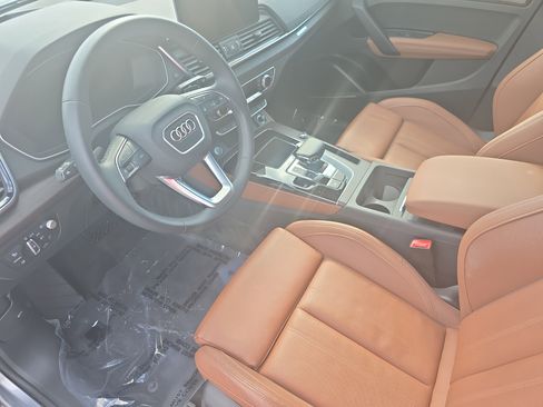 Used 2023 Audi Q5 2.0T Prestige w/ Prestige Package AWD/4WD image 16