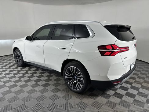 Used 2025 BMW X3 xDrive30i image 3