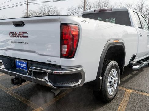 Used 2020 GMC Sierra 2500 SLE image 6