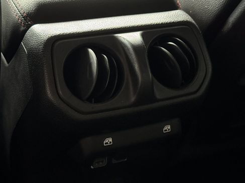 Used 2019 Jeep Wrangler Unlimited Rubicon image 15