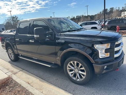 Used 2017 Ford F150 Lariat image 4