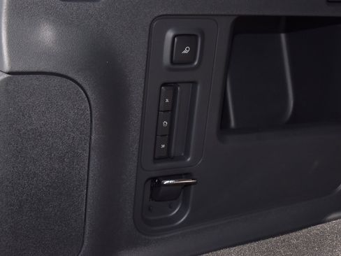 New 2025 Lincoln Navigator L Reserve image 44