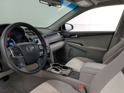 Used 2012 Toyota Camry XLE FWD image 25