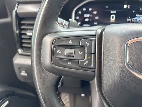 Used 2023 GMC Sierra 1500 AT4 w/ AT4 Premium Package AWD/4WD image 17
