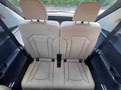 Used 2022 Audi Q7 2.0T Premium Plus AWD/4WD image 29