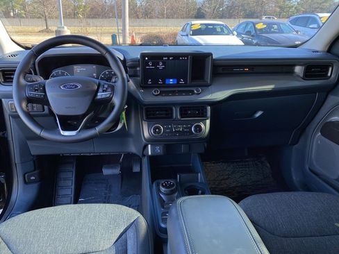 Used 2024 Ford Maverick XLT w/ XLT Luxury Package image 28