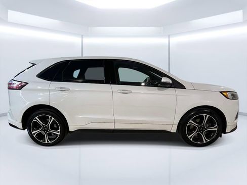 Used 2020 Ford Edge ST w/ Equipment Group 401A AWD/4WD image 10