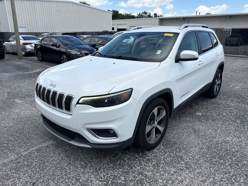 Used 2019 Jeep Cherokee Limited FWD image 5