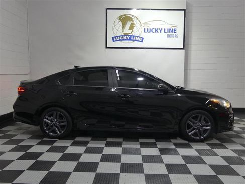 Used 2021 Kia Forte GT-Line w/ GT-Line Premium Package image 6
