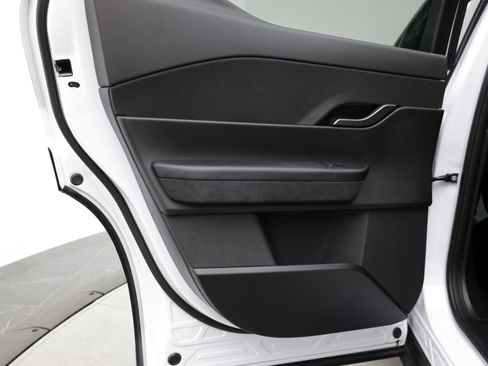 Used 2023 Fisker Ocean Sport FWD image 35