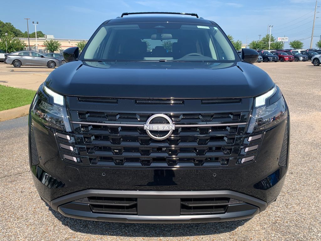 New 2026 Nissan Pathfinder SV FWD image 3