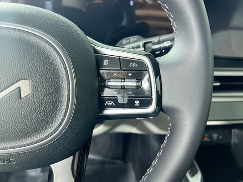 New 2026 Kia Sorento S image 17