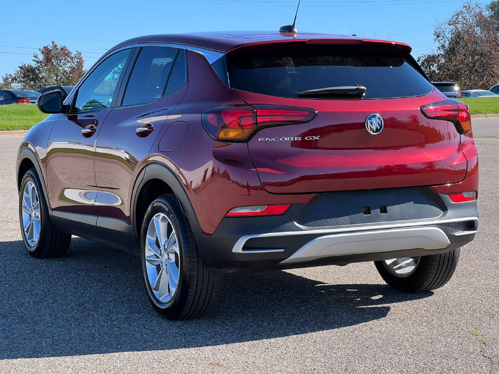 Used 2023 Buick Encore GX Preferred w/ Cold Weather Comfort Package FWD image 9