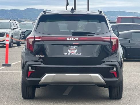 New 2026 Kia Seltos EX FWD image 6