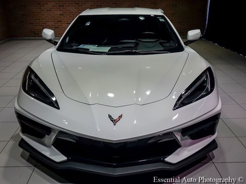 Used 2026 Chevrolet Corvette Stingray Coupe w/ Z51 Performance Package RWD image 6