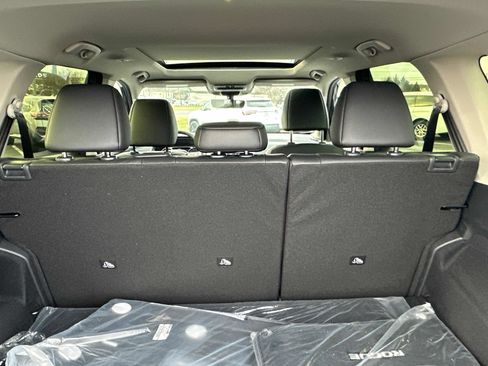 New 2026 Nissan Rogue SV image 19