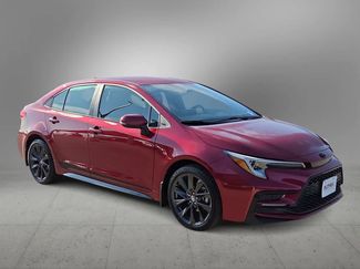 Used 2025 Toyota Corolla SE video 2